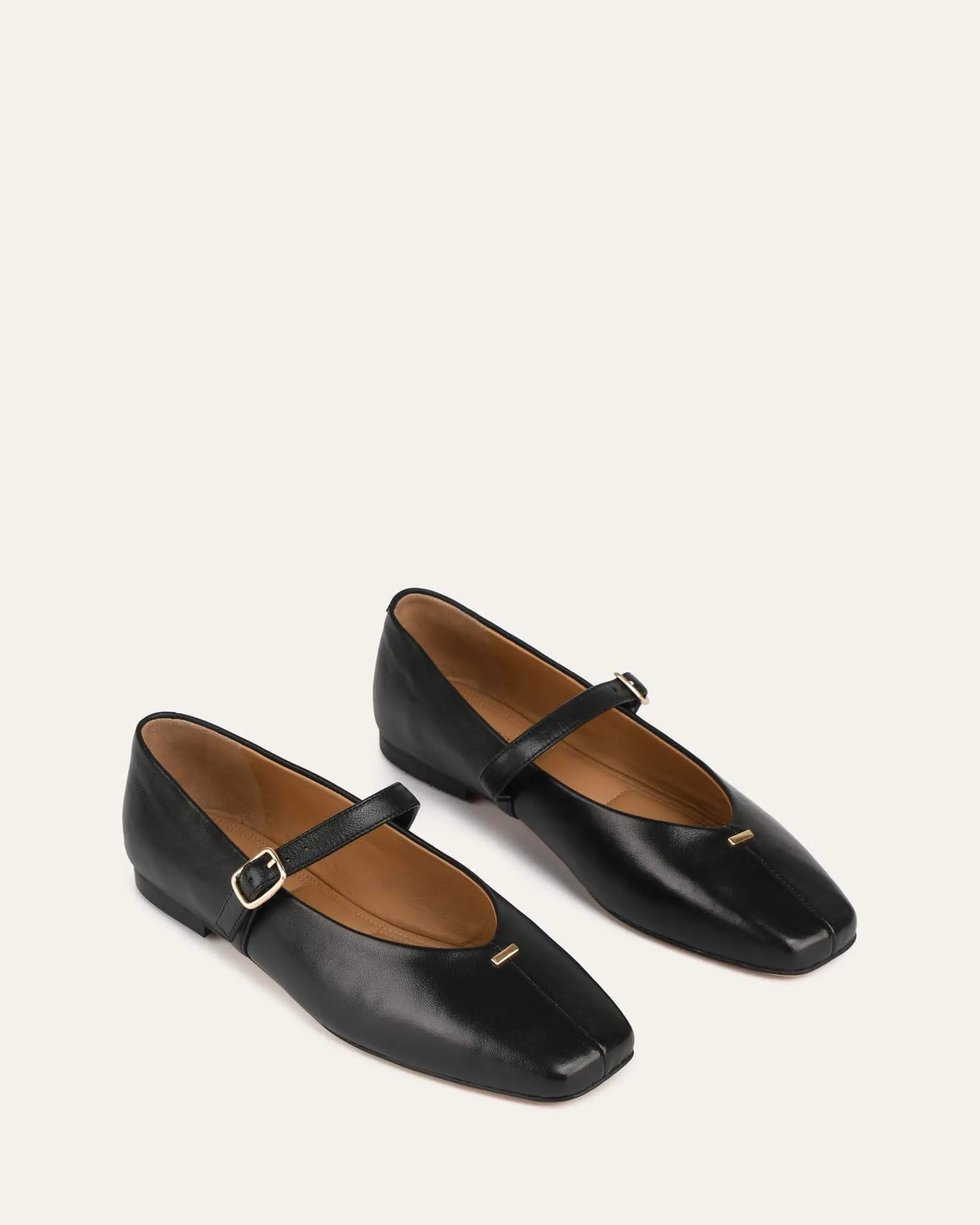 APRIL CASUAL FLATS BLACK LEATHER