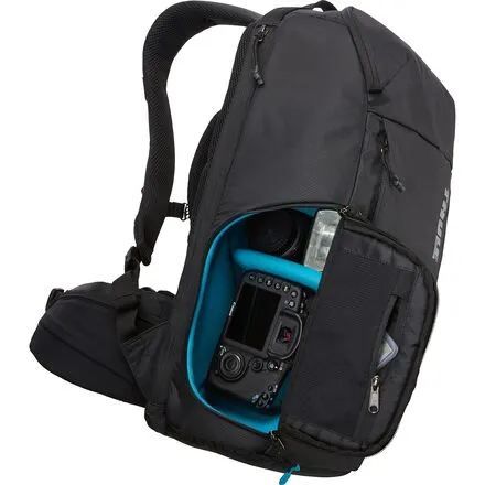 Aspect 22L DSLR Camera Backpack. Thule, black