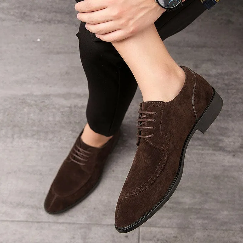 Brown Suede Casual Brogue Carved Shoes for Everyday Style