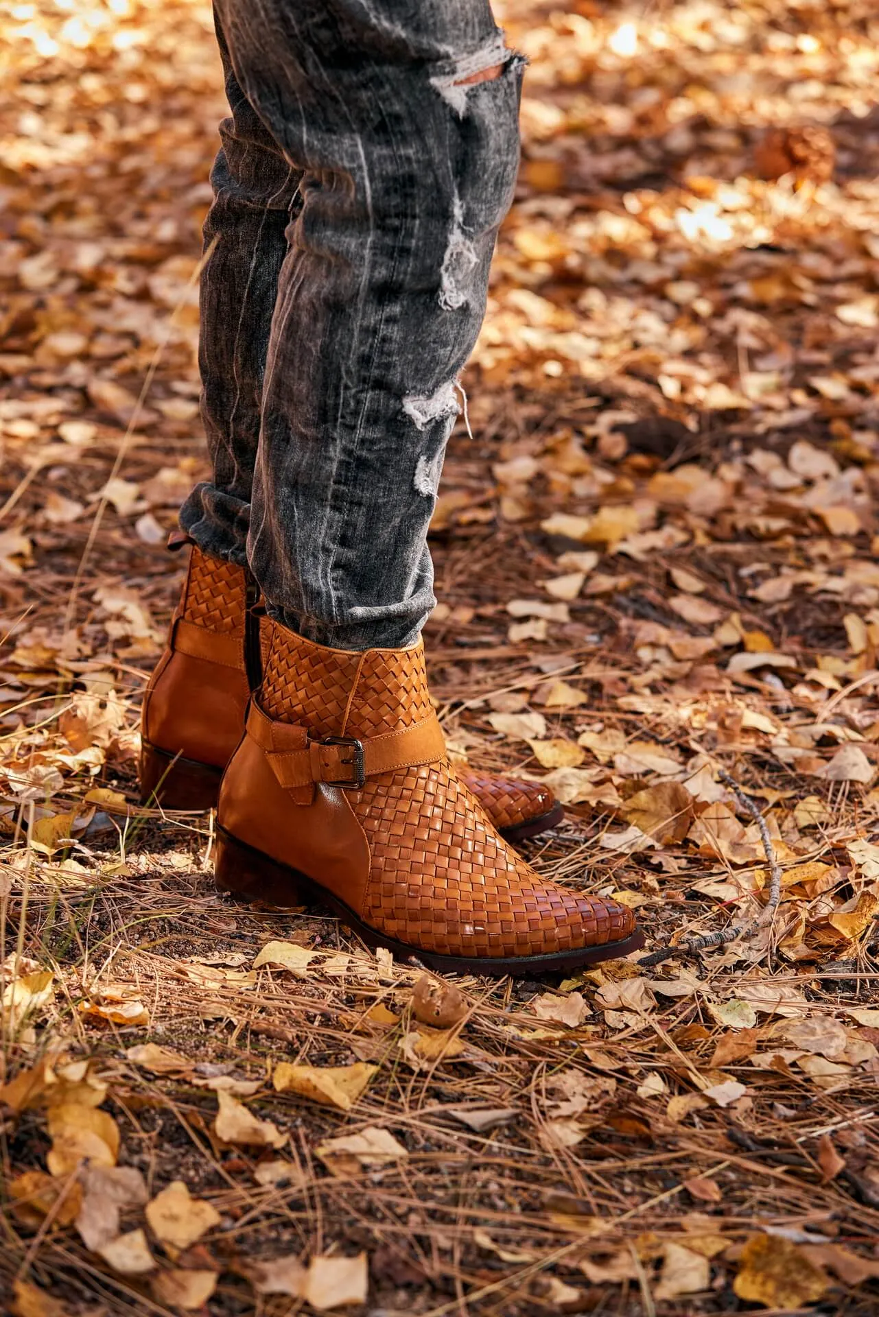 CALTO - K30524 - 3.3 Inches Taller (Light Brown) - Woven Buckle High-Top Ankle Zip-Up Boots