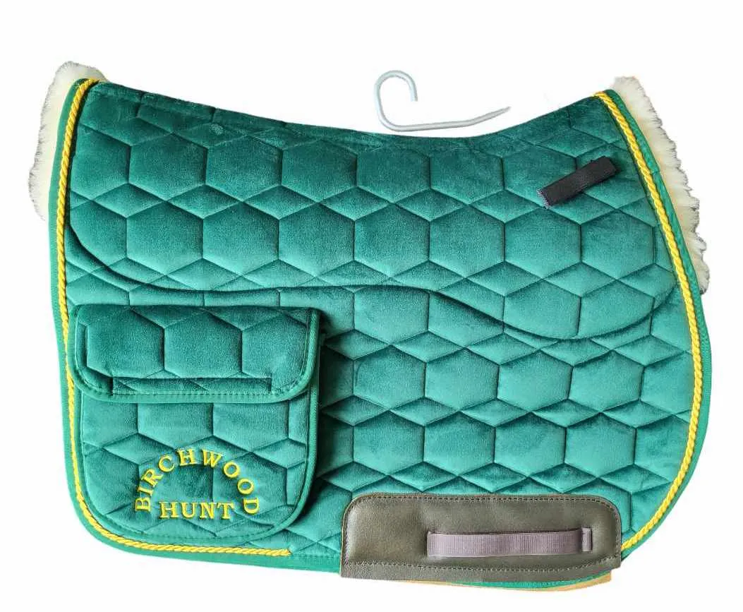 EA Mattes Hunt Saddle Blanket with Pockets