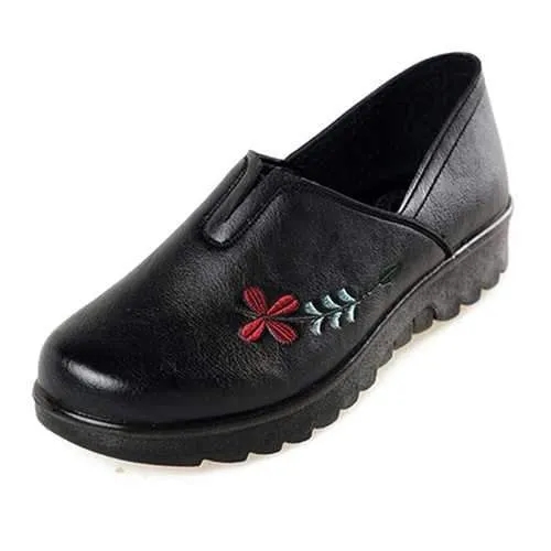 Embroidery Soft Sole Flat Loafers