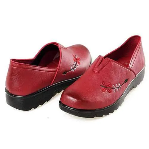 Embroidery Soft Sole Flat Loafers