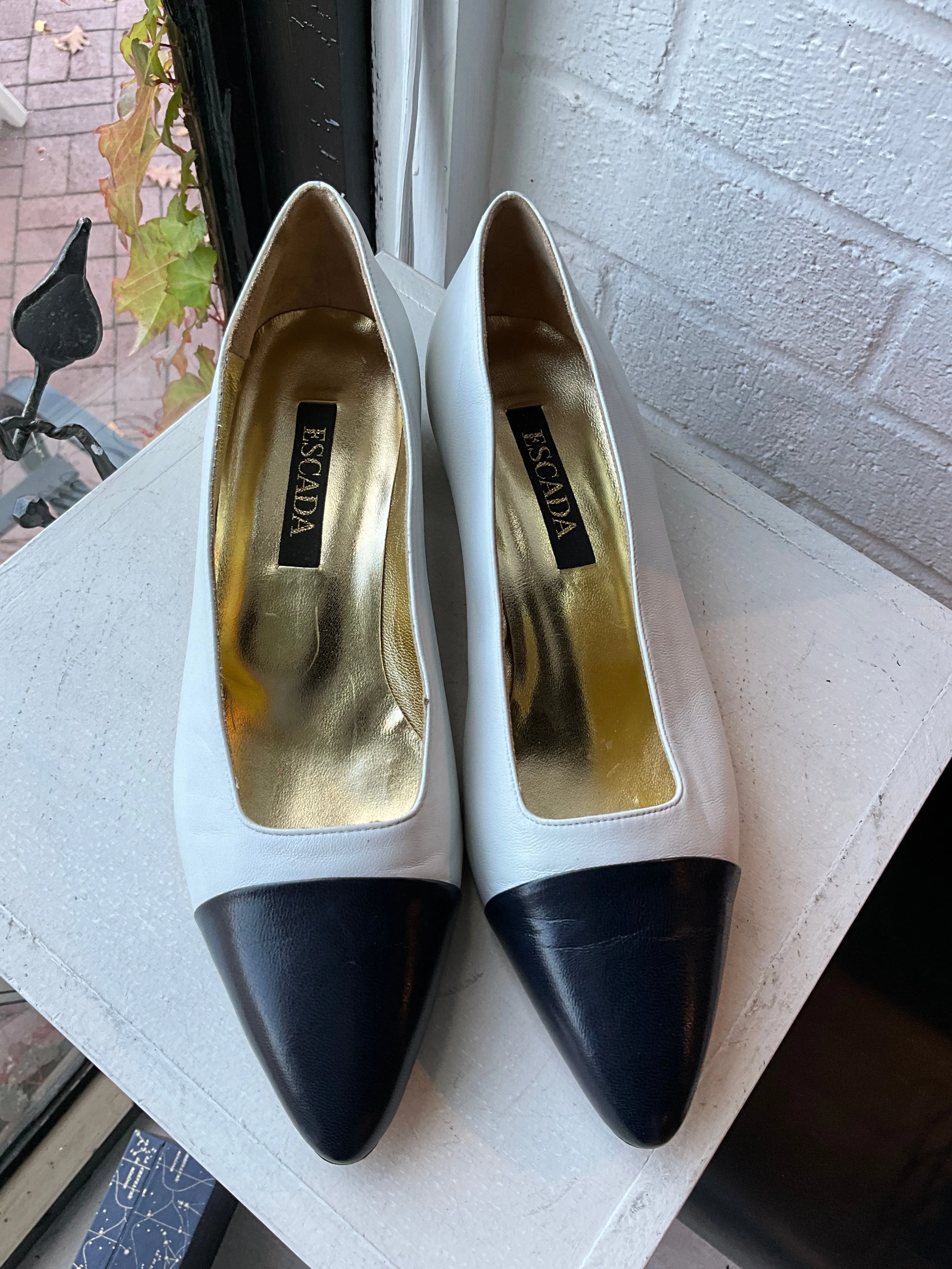 Escada Leather Flats