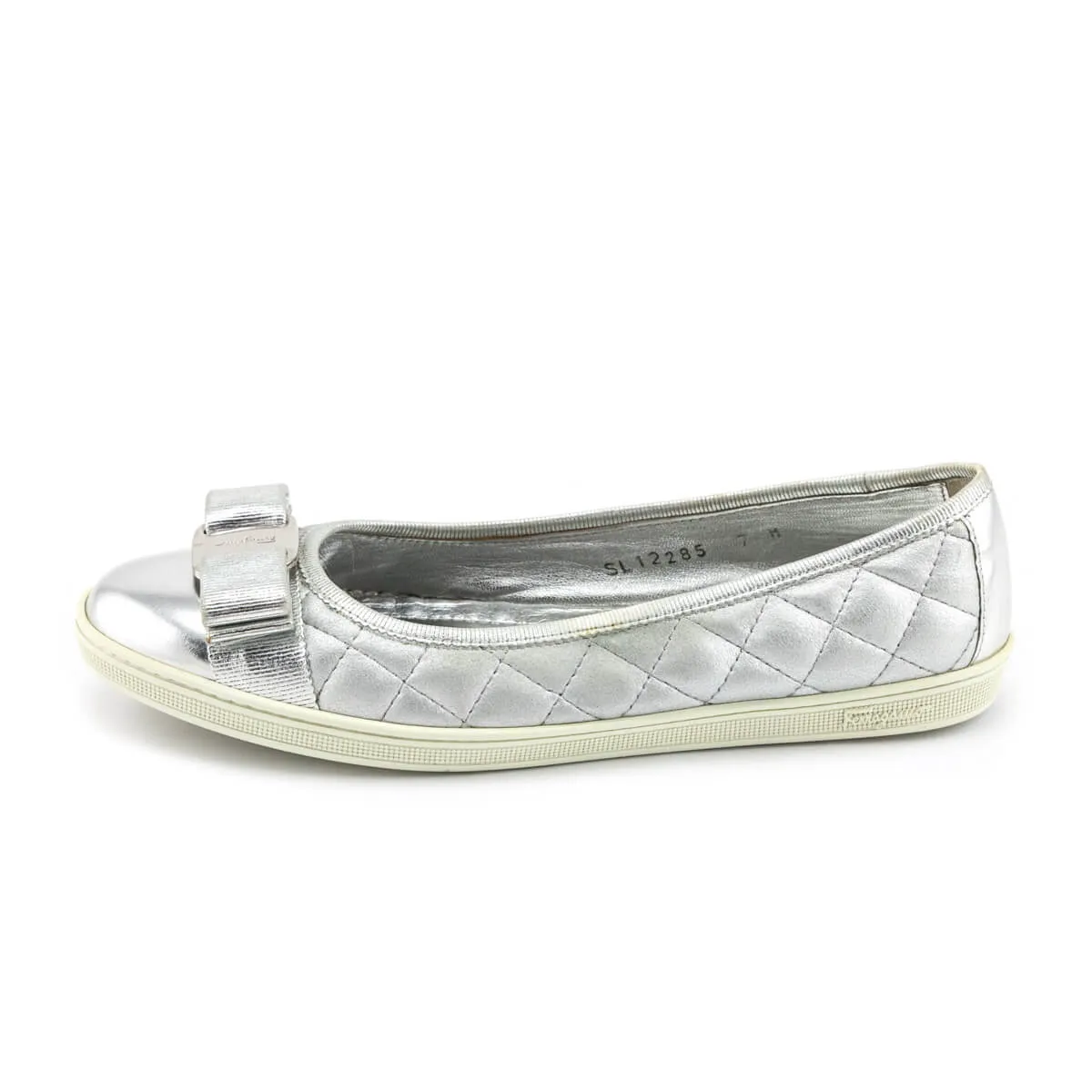 Ferragamo Silver Quilted Vara Bow Ballet Flats Size US 7 | IT 37