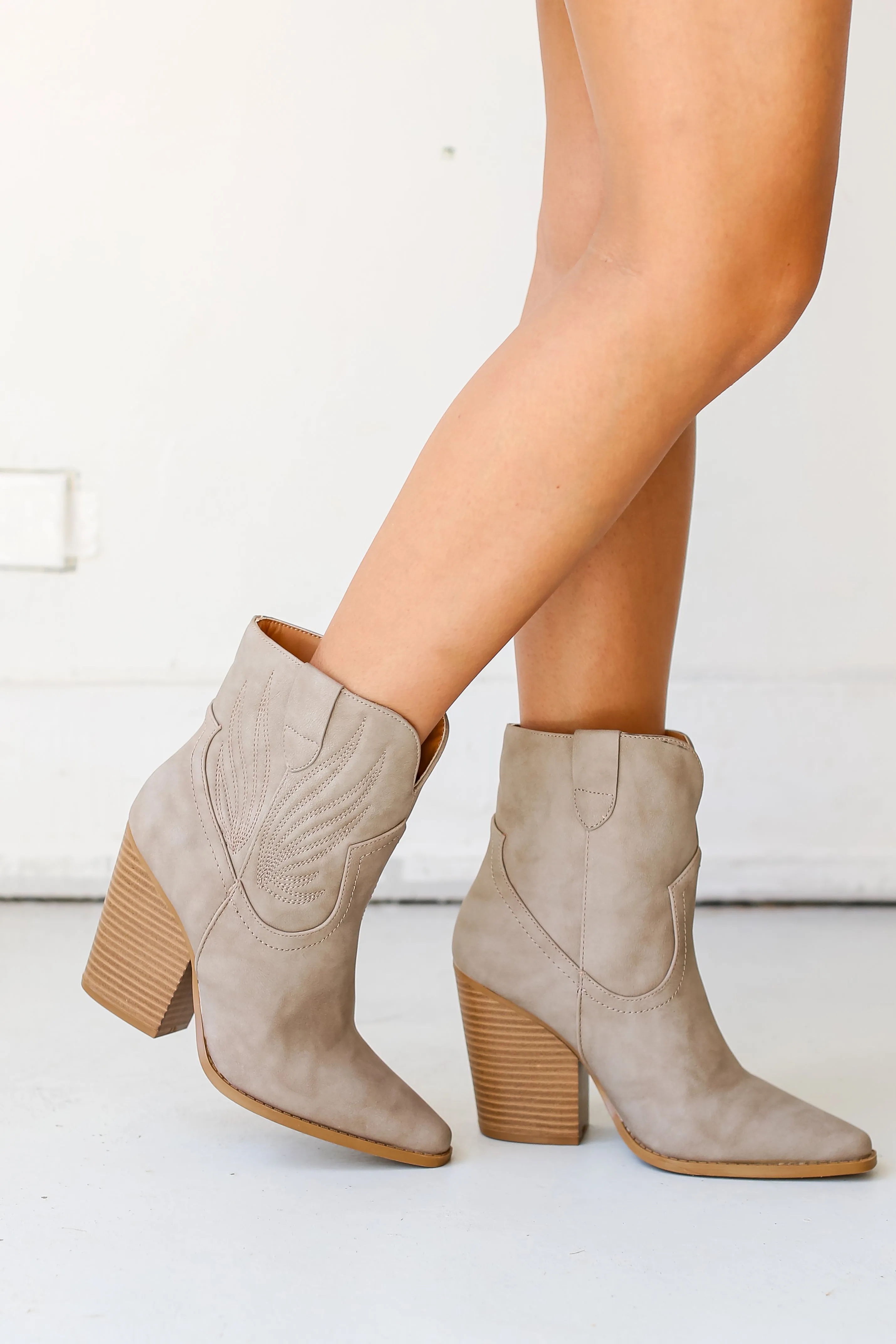 FINAL SALE - Take A Look Taupe Western Booties