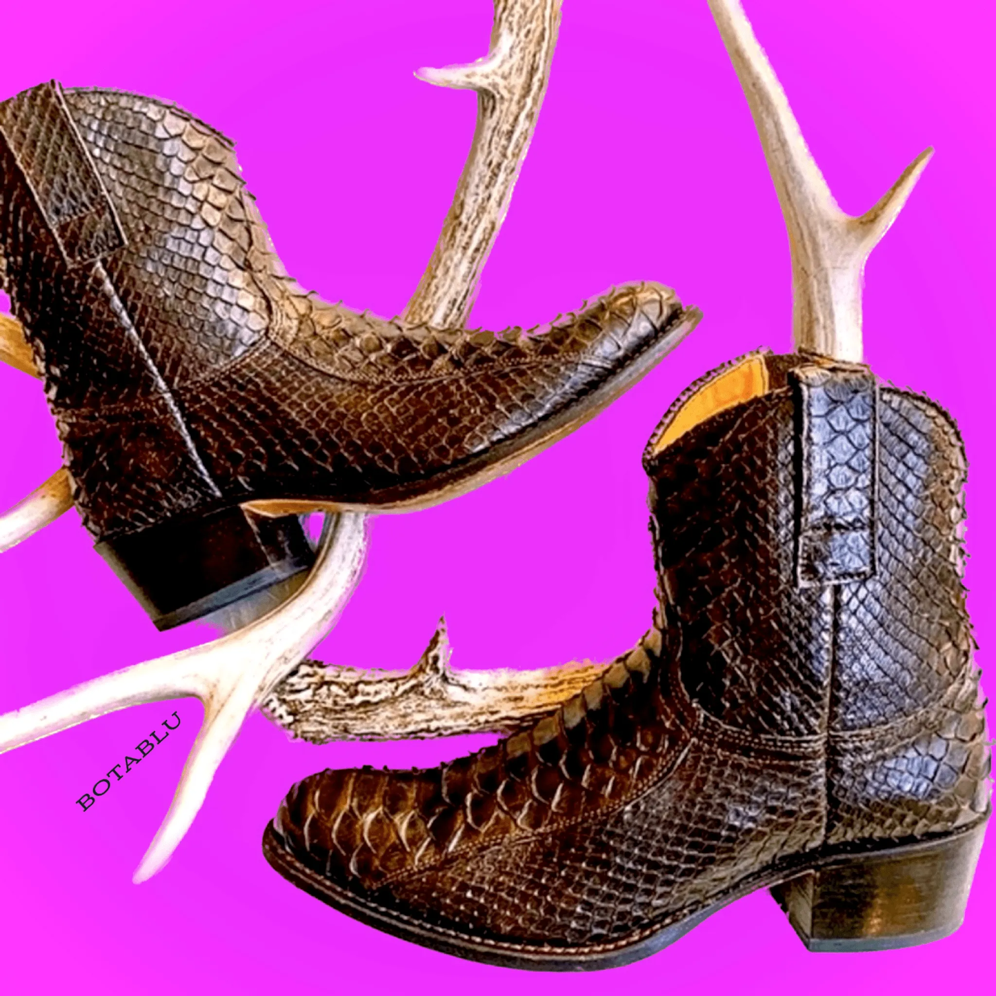 FRYE Deborah Snakeskin Python Exotic Zippered Ankle Bootie Boots