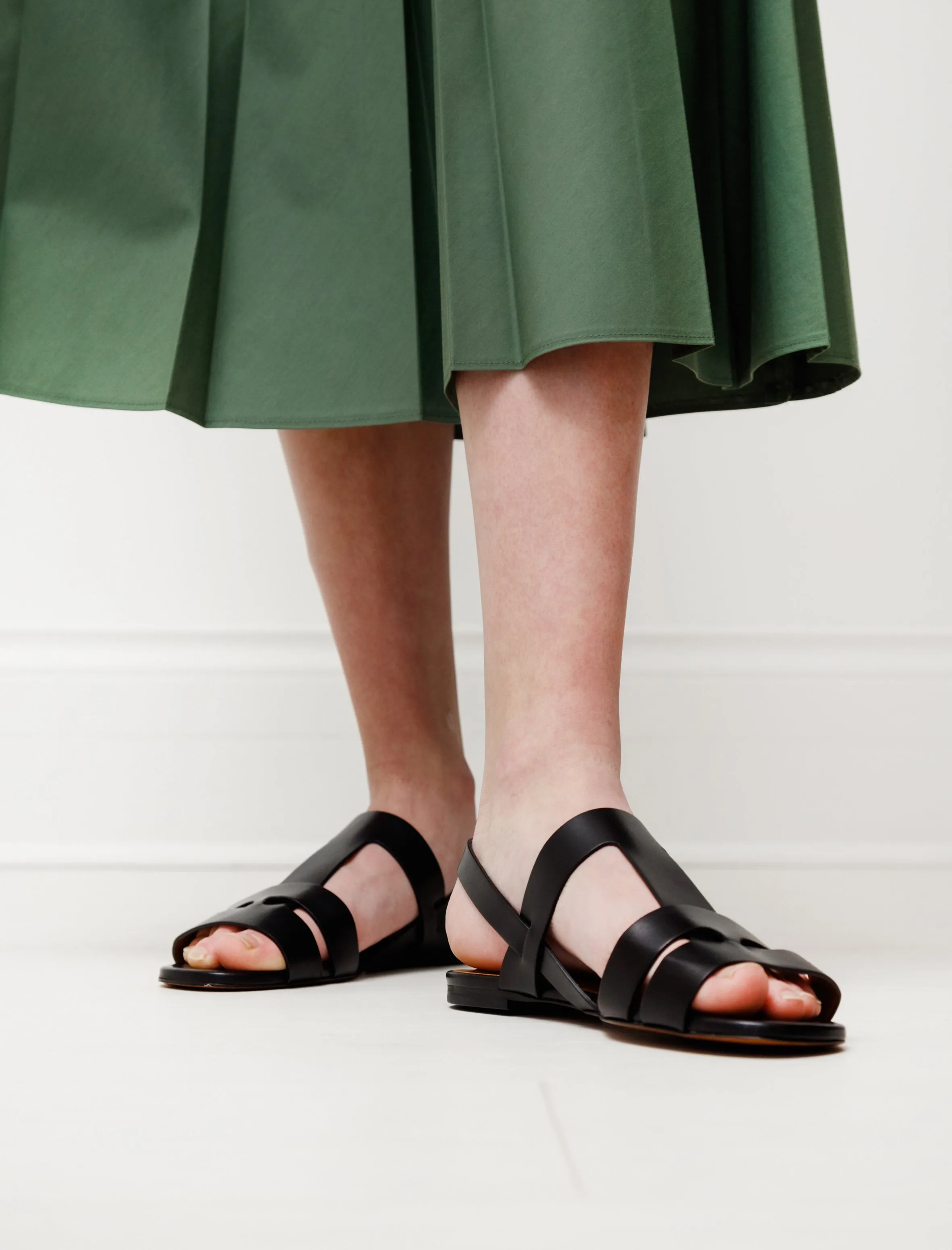 Ivy Leather Interlock Sandal Black