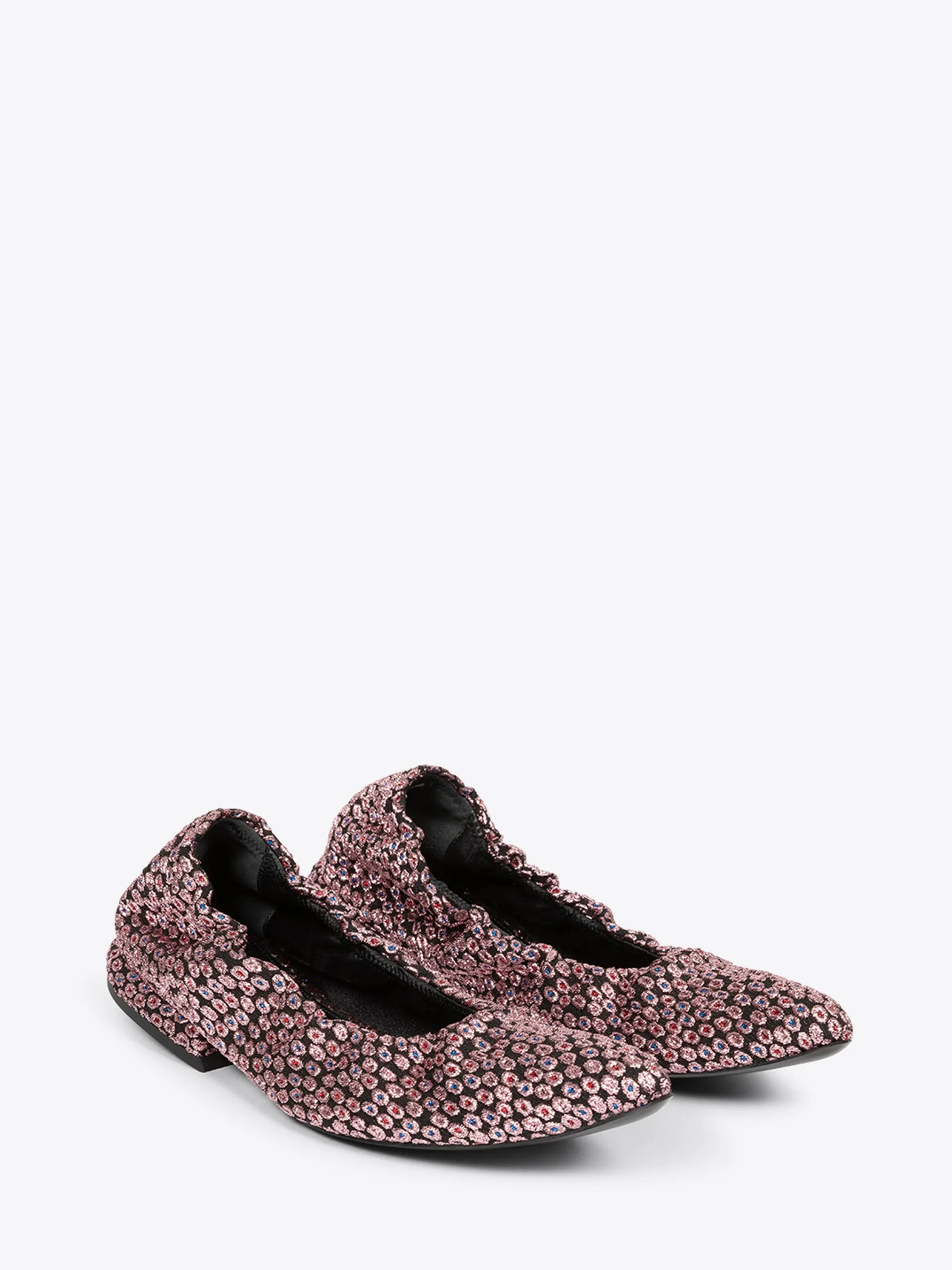 Jacquard flats