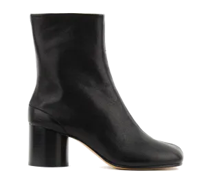 MARGIELA TABI ANKLE BOOTS BLACK