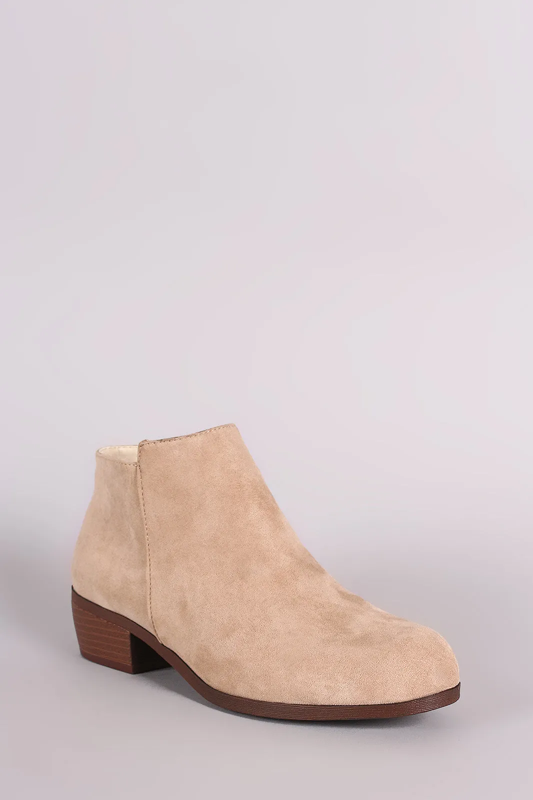 Qupid Suede Round Toe Cowgirl Ankle Boots