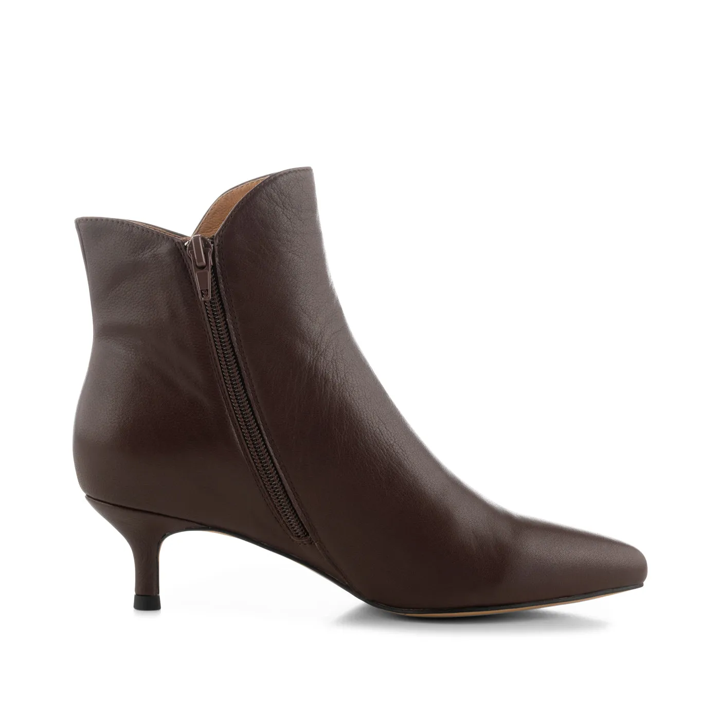 Saga boot leather - BROWN