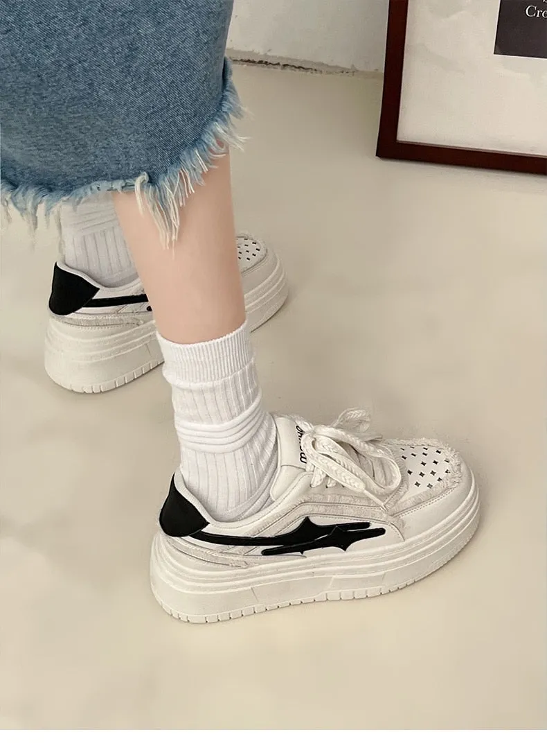 xiangtuibao White Sport Shoes for Women Trend Designer Flat Thick Bottom Platform Sneaker Female Lace Up Casual Tennis Woman Fashion 40